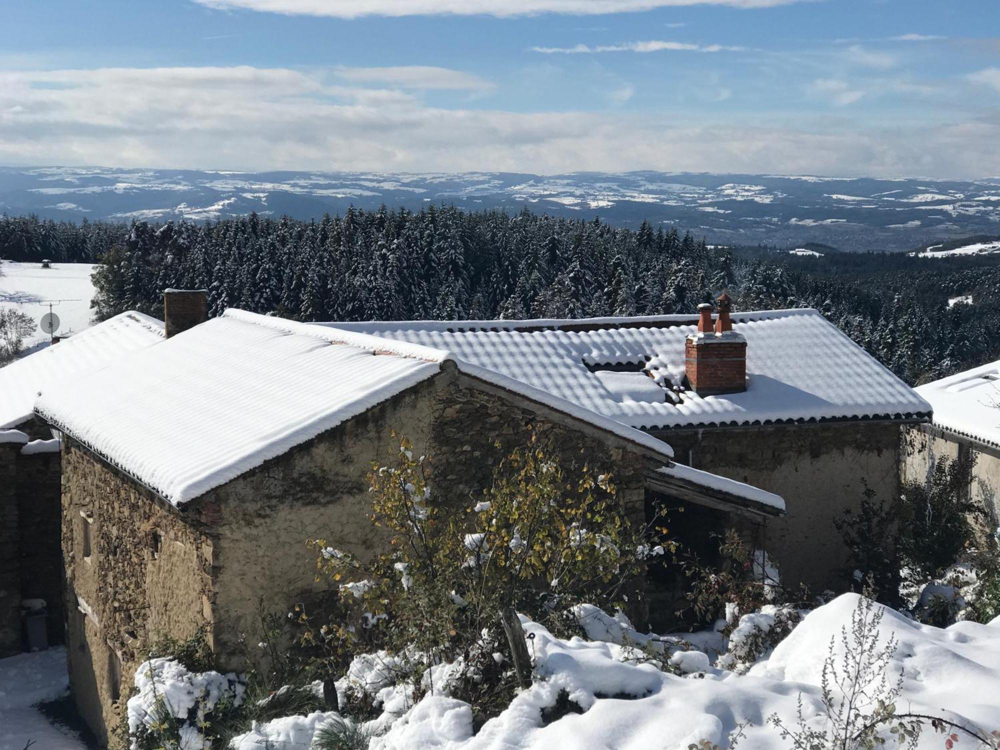 Eco-Gite Cottage Panoramique, Terrasses, Baby Foot, 150 M2 Renove Et Agrandi En 2024, Activites Proposees Champagnac-le-Vieux ภายนอก รูปภาพ